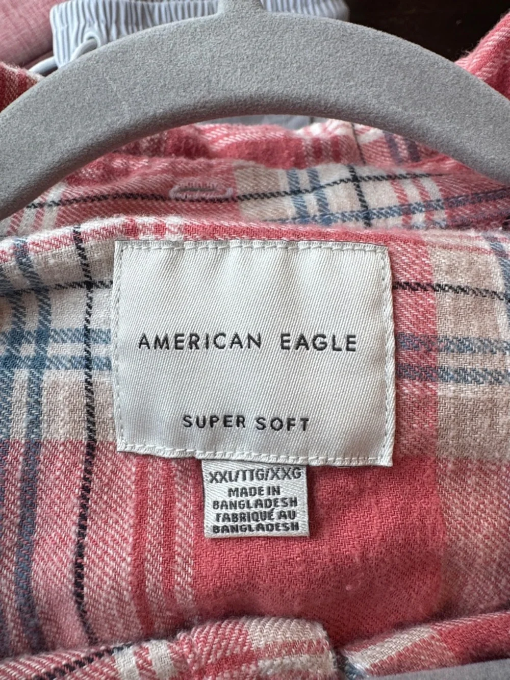American Eagle Outfitters Red Plaid Button-Down Shirt.  Light weight. - Picture 3 of 3
